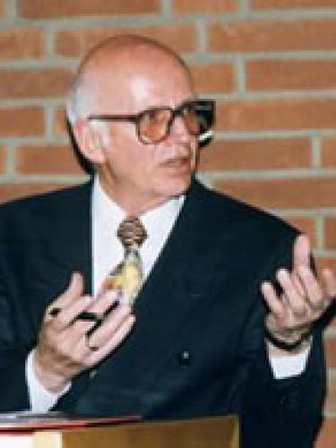 Manfred Seitz